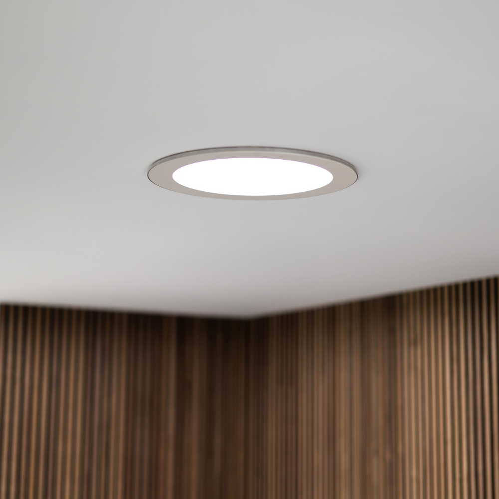 binnenzijde met plafondplaat wit rond